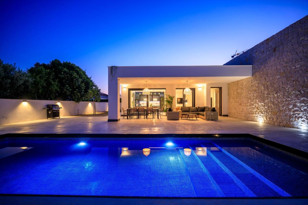 Villa Mi Luna Torrevieja Dış mekan fotoğraf