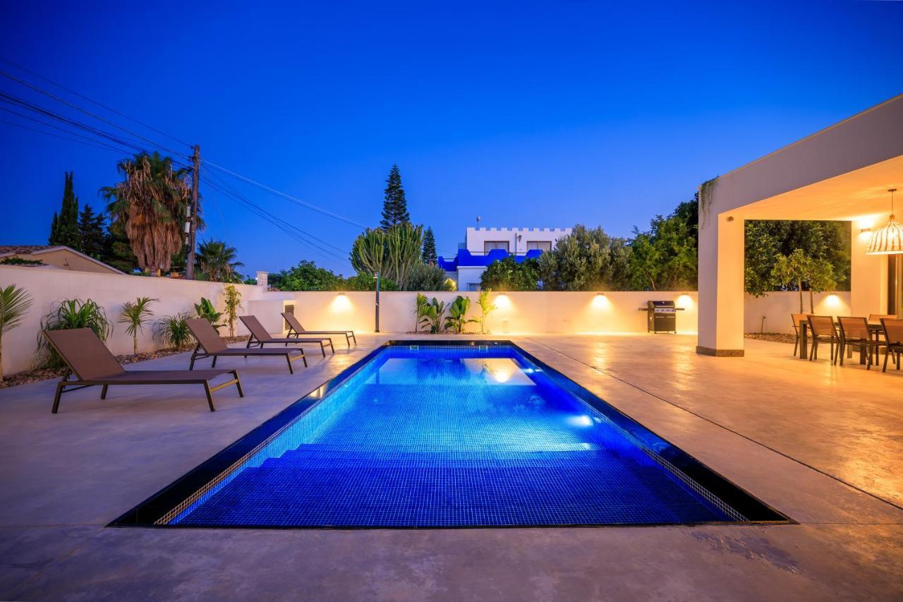 Villa Mi Luna Torrevieja Dış mekan fotoğraf