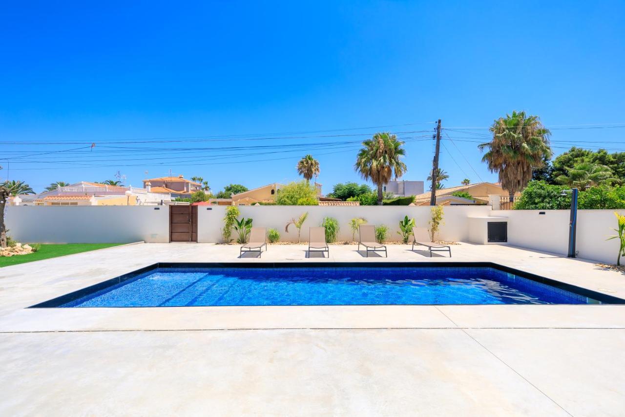 Villa Mi Luna Torrevieja Dış mekan fotoğraf
